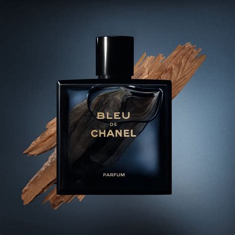 amazon fragrance men bleu de chanel eau de parfum|bleu De Chanel original price.